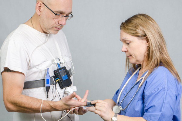 Médico para Quem Ronca: Tratamento com um Especialista